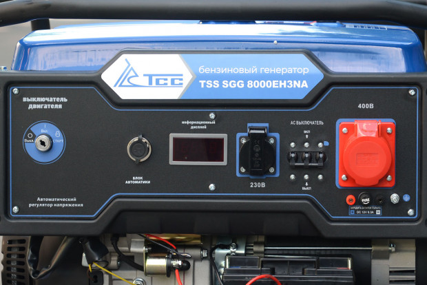 Бензогенератор TSS SGG 8000EH3NA в кожухе 1200